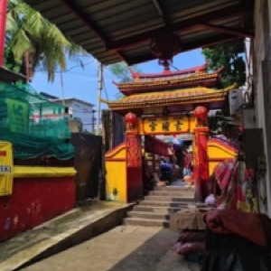 On est en novembre : c'est l'exact bon moment pour poster les photos prises cet été en Indonésie 🇮🇩 😎.#Indonesia #Jakarta #city